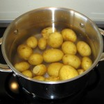 Kartoflerne koges